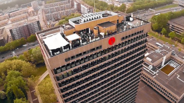 30. Floor 17, Ramada Apollo || Amsterdam, The Netherlands 
