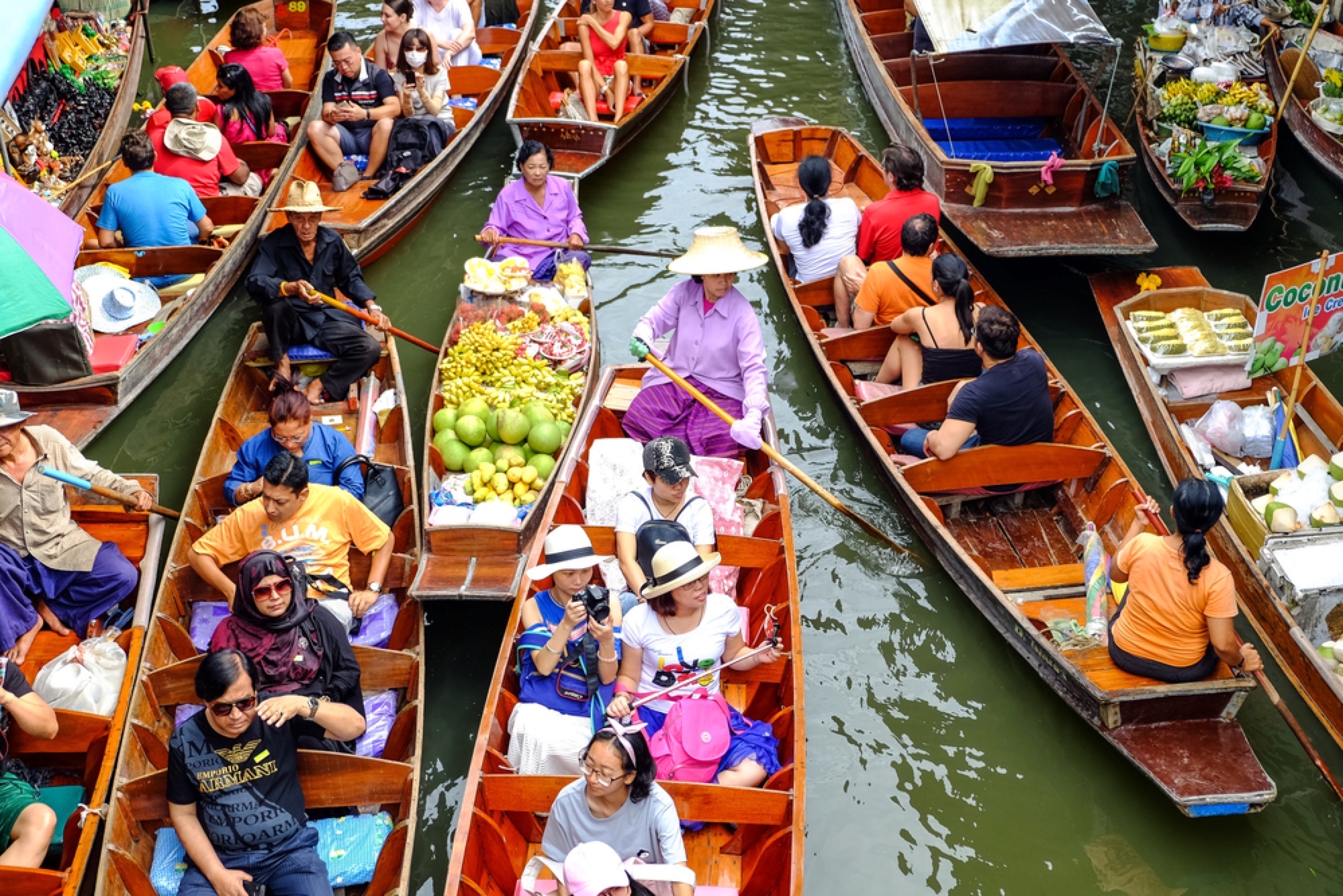Damnoen Saduak Floating Market