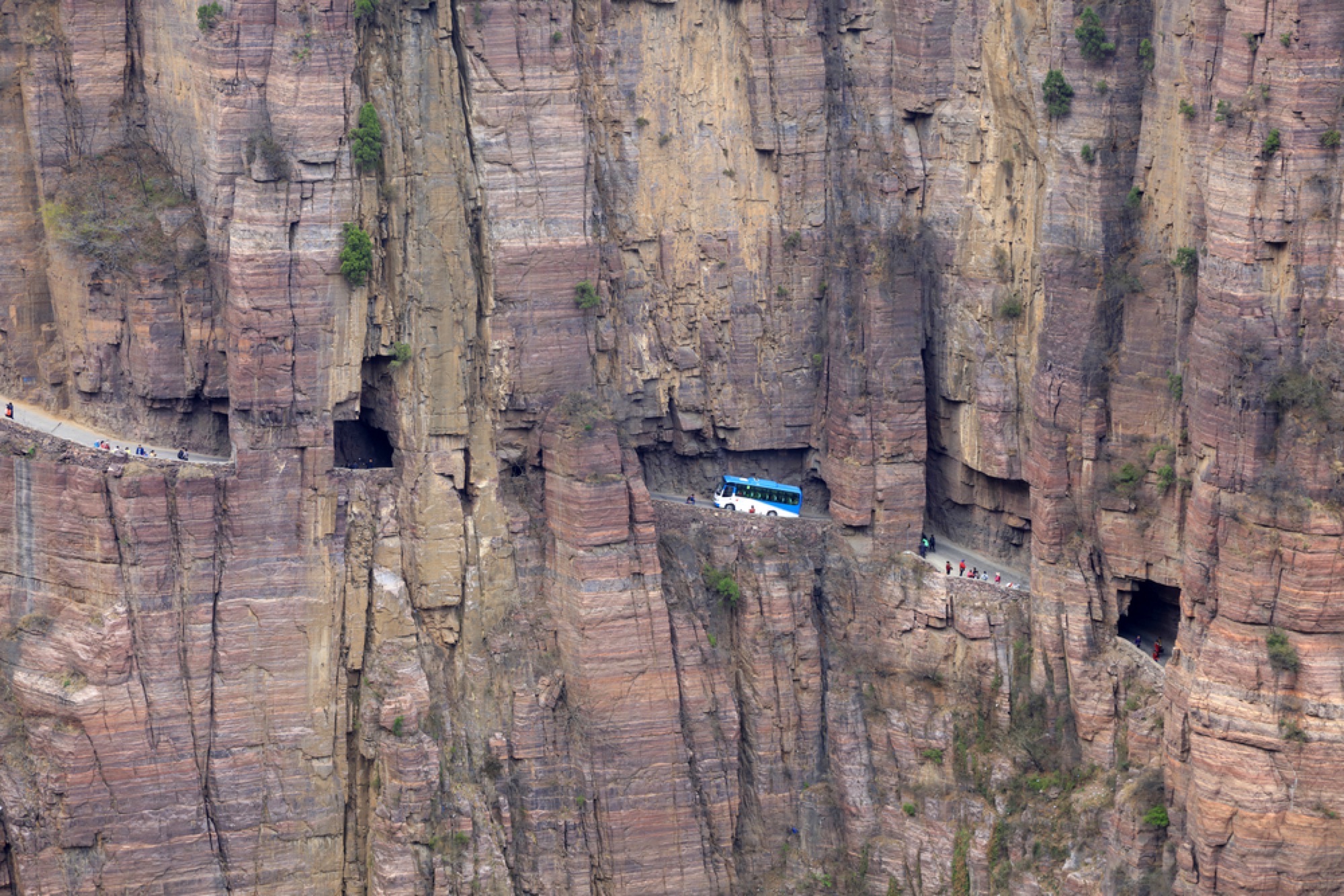 Drive on Guoliang Tunnel Road