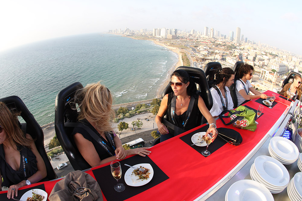 dinner in the sky