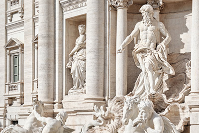 trevi fountain statues