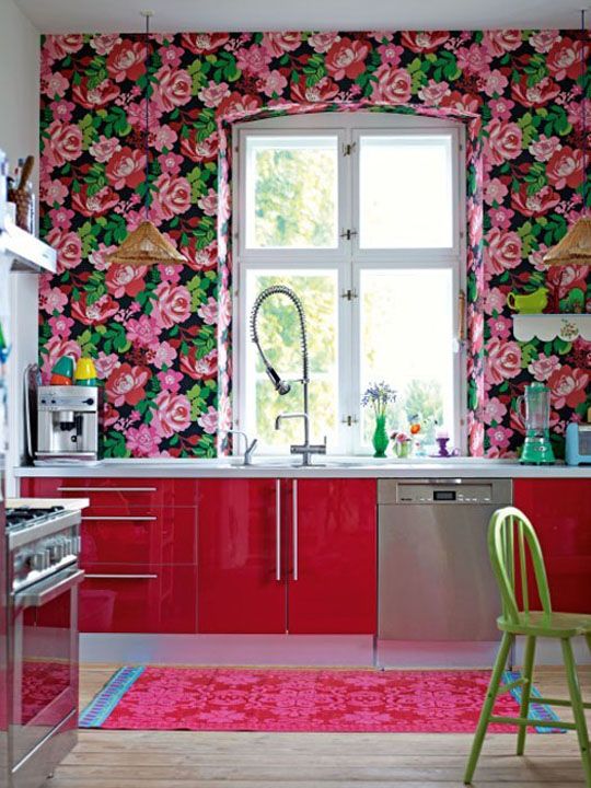 --kitchen-wallpaper-pink-kitchens
