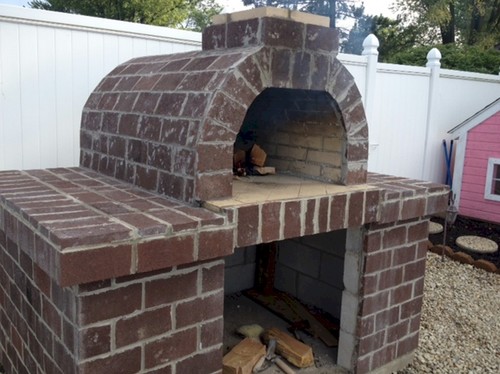 Build an outdoor pizza oven